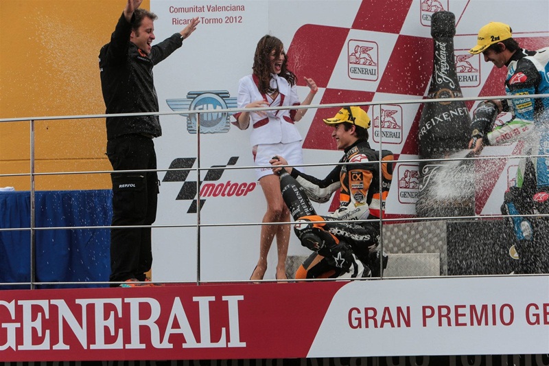 Девушки паддока Гран При Валенсии 2012