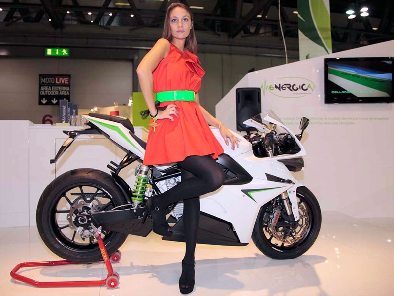 Электроцикл CRP Energica на выставке EICMA 2012