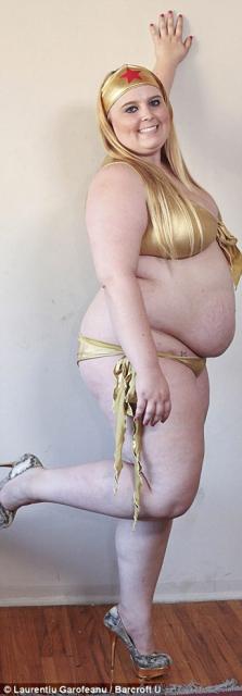 Она решила - набрать вес, чтобы прославиться в интернете