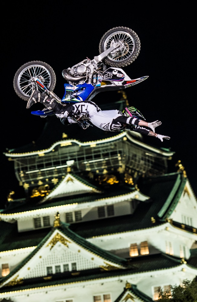 Така Хигасино выиграл этап Red Bull X-Fighters 2013 в Осаке