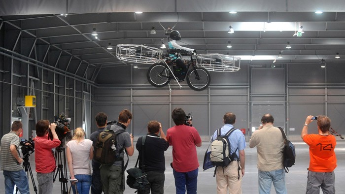 Прототип летающего байка Technodat FBike (Flying Bike)