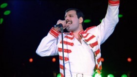 Queen: Hungarian Rhapsody - Live In Budapest (1986 / 2012) DVD9