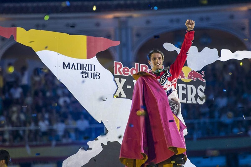 Том Паже выиграл этап в Мадриде и чемионат Red Bull X-Fighters 2013