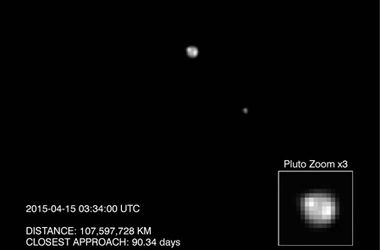 Зонд NASA передал новые снимки Плутона