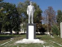На Одесчине обезглавили «редкого» Ленина(фото)