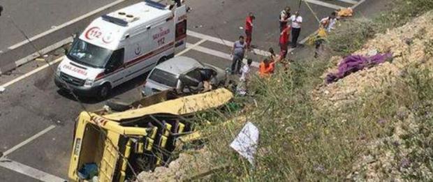 ДТП в Турции: туристический автобус упал с высоты 35 метров