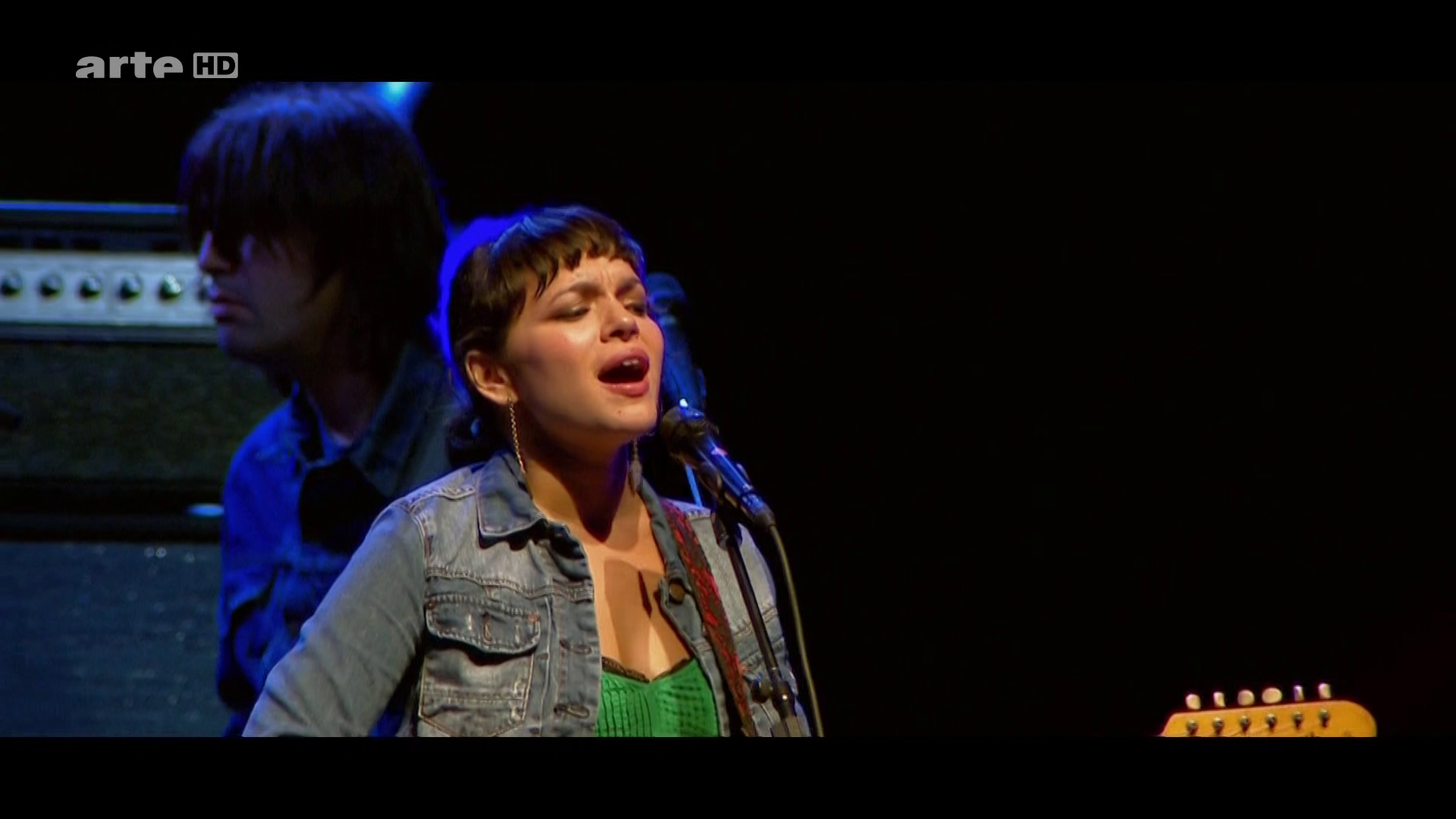 2012 Norah Jones - at We Love Green Festival [HDTV 1080i] 5